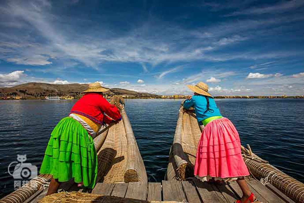 Bo toc Unos song tren dao noi ho Titicaca qua anh-Hinh-11